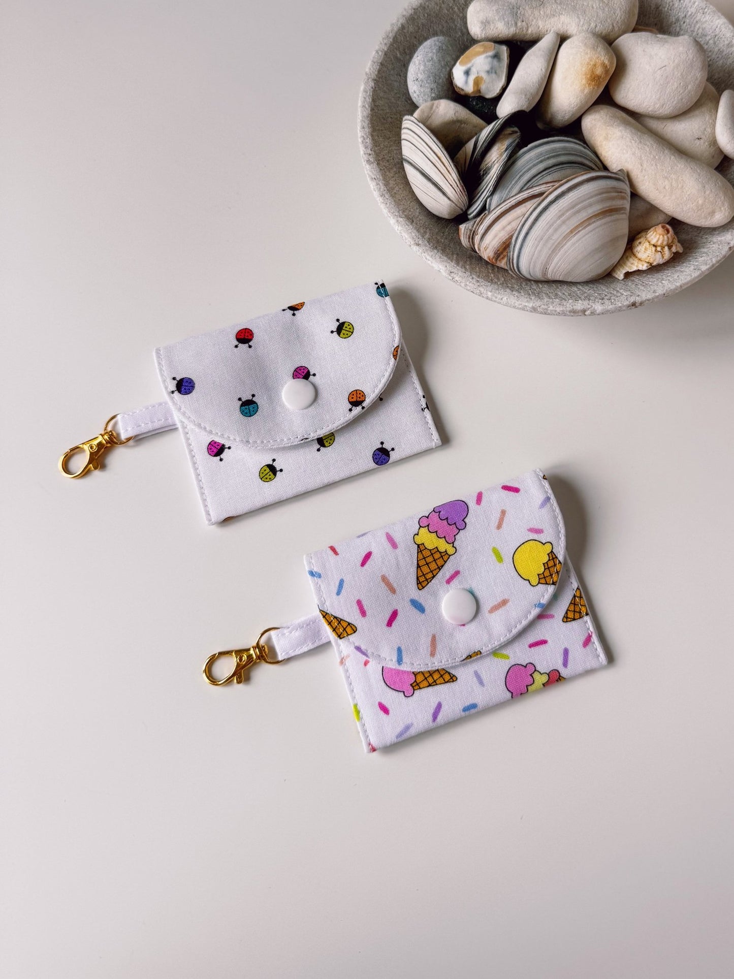 Mini Clip Case Colourful Ladybugs on White - Ana Woods