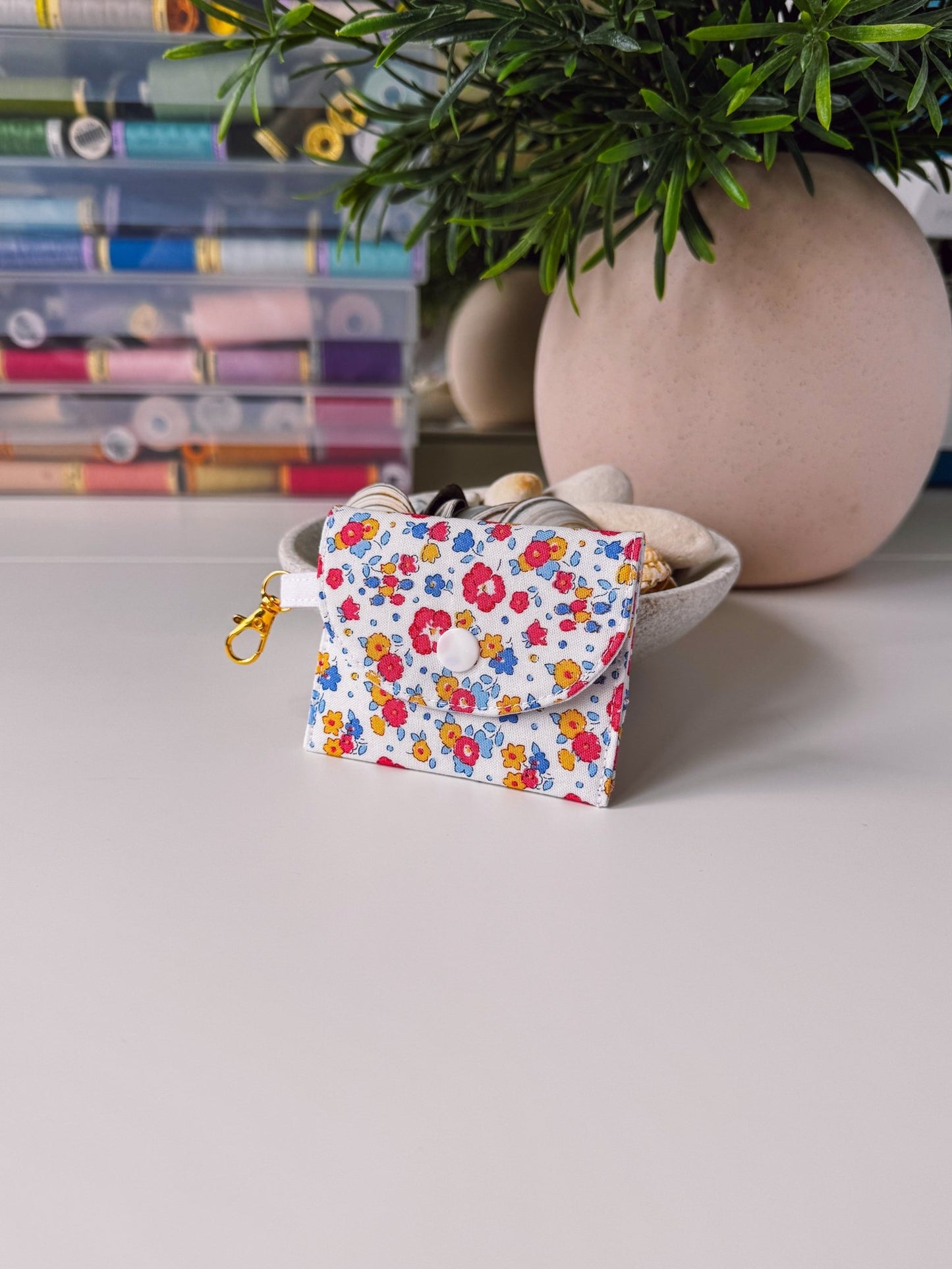 Mini Clip Case Red Flower Meadow (Liberty) - Ana Woods