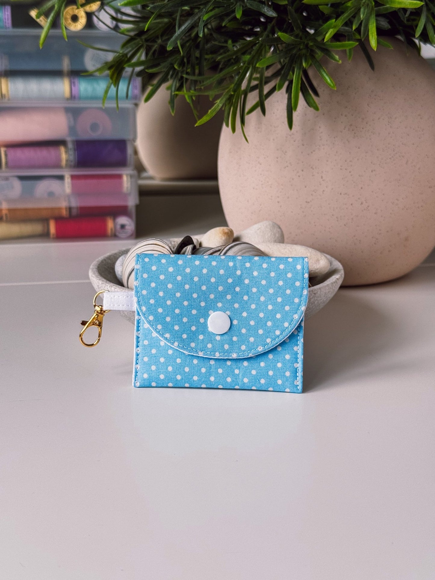 Mini Clip Case Sky Blue Dots - Ana Woods
