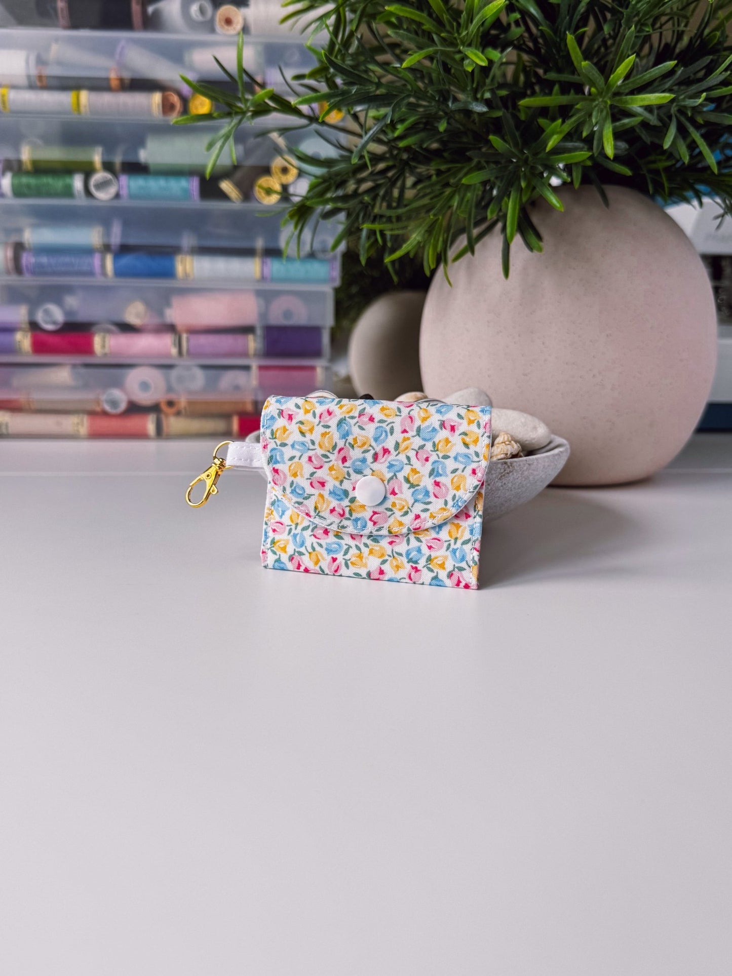 Mini Clip Case Tulip Garden (Liberty) - Ana Woods