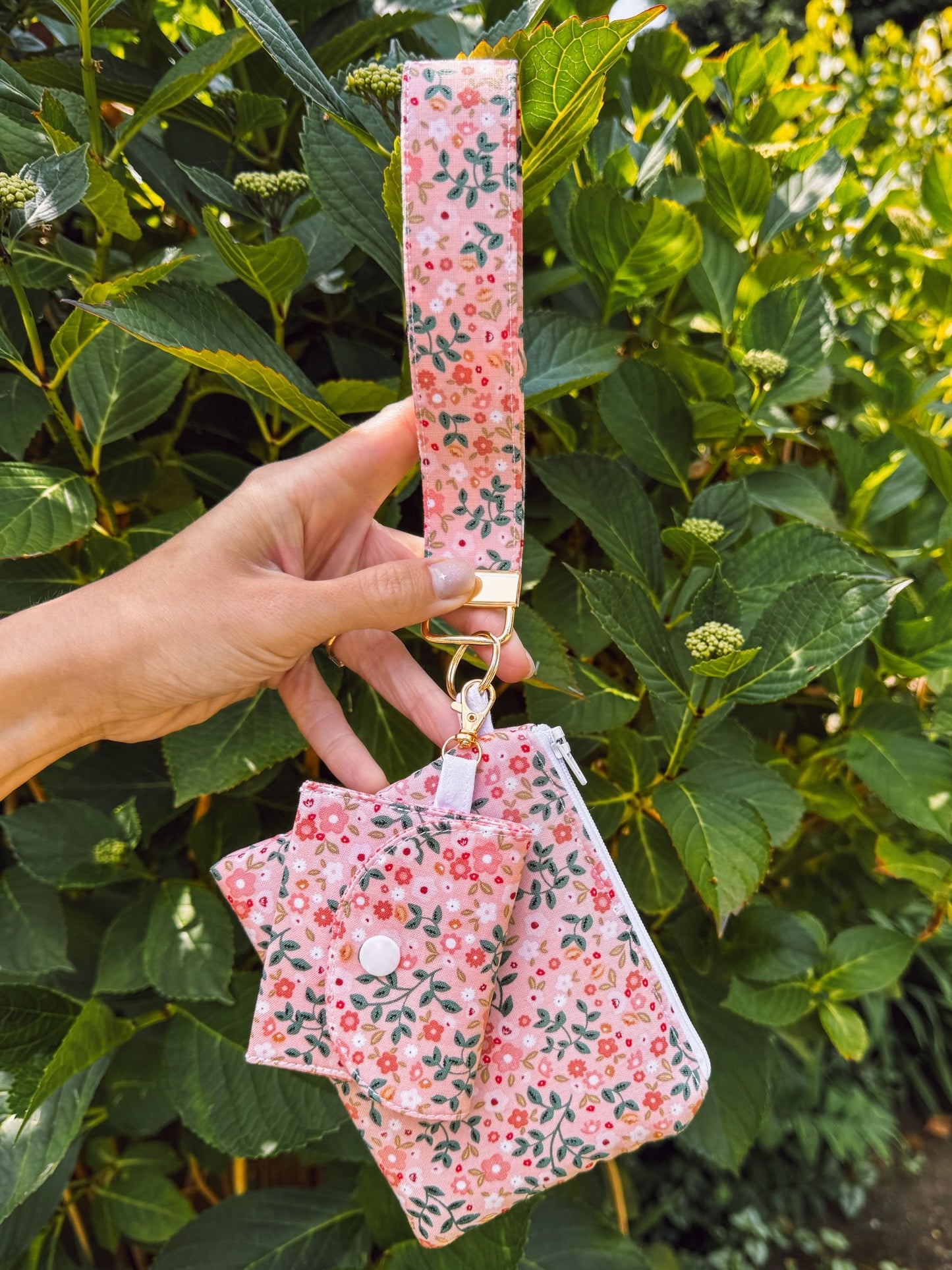 Peachy Flower Field Keychain Wallet - Ana Woods