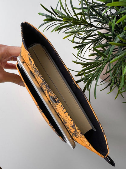 Alice in Wonderland Book & Gadget Sleeve - Ana Woods