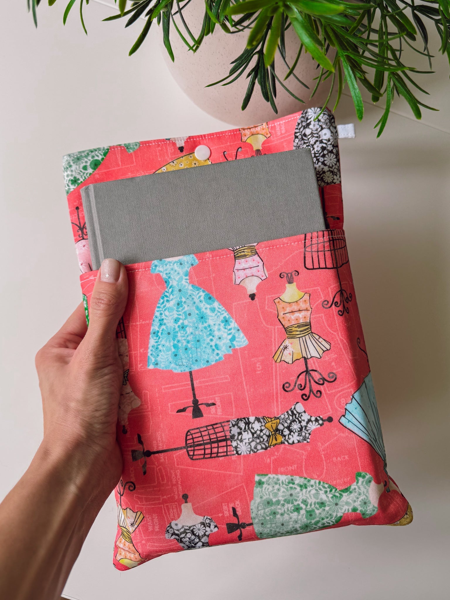 Berry Seamstress Book & Gadget Sleeve - Ana Woods