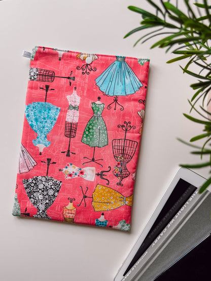 Book & Gadget Sleeve - Ana Woods