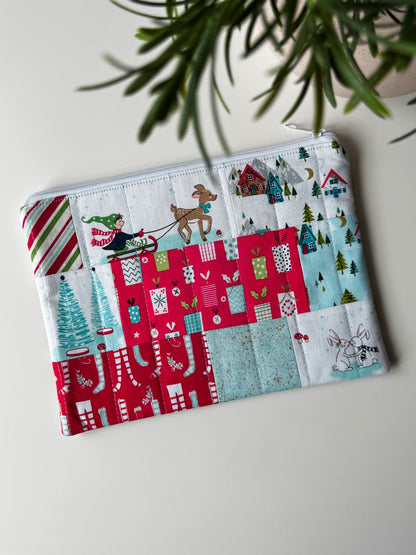 Christmas Village Quilted Zip Bags - Ana Woods