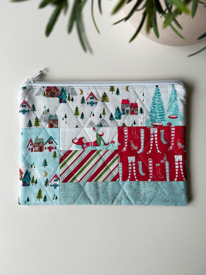 Christmas Village Quilted Zip Bags - Ana Woods
