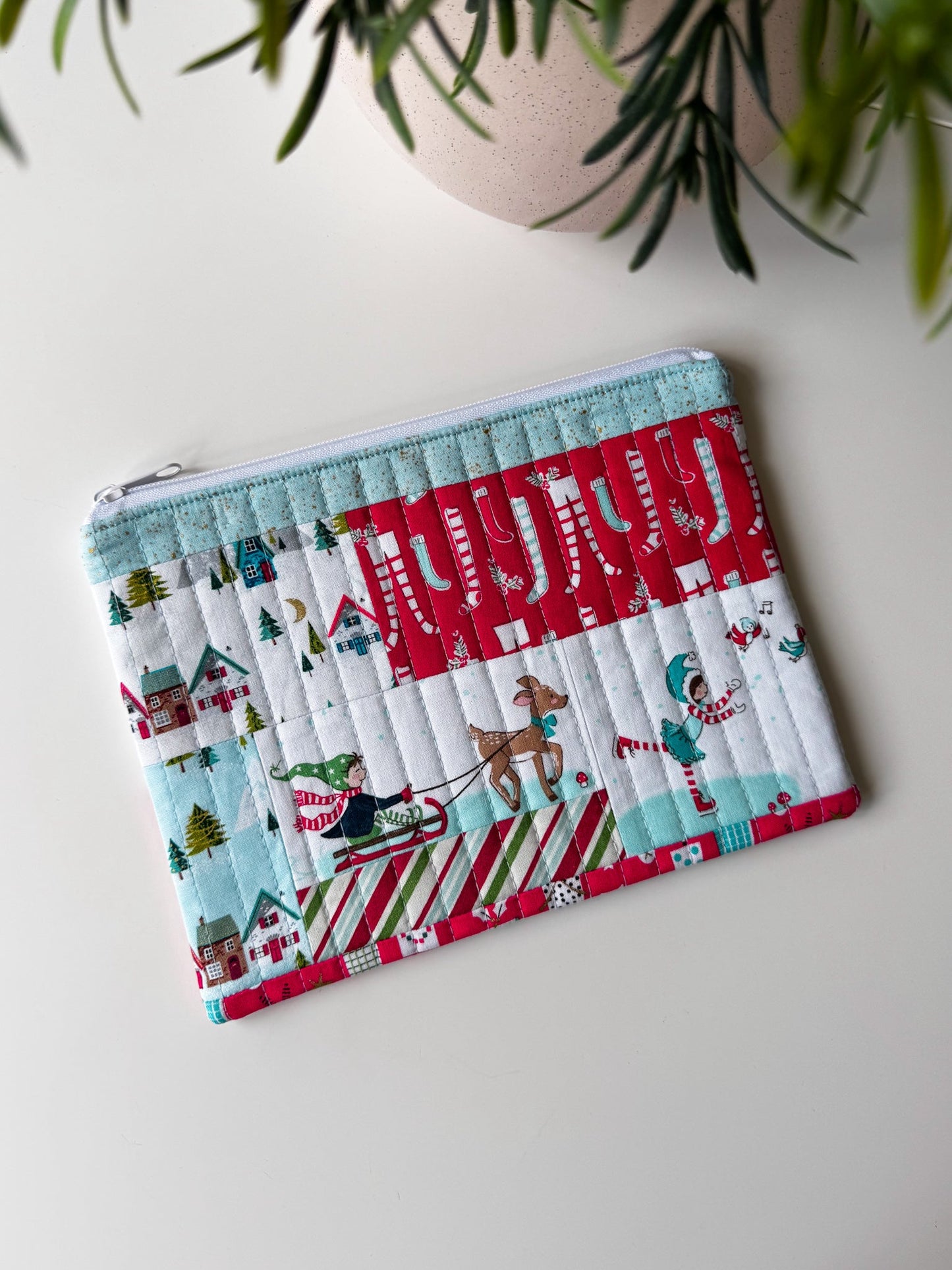 Christmas Village Quilted Zip Bags - Ana Woods