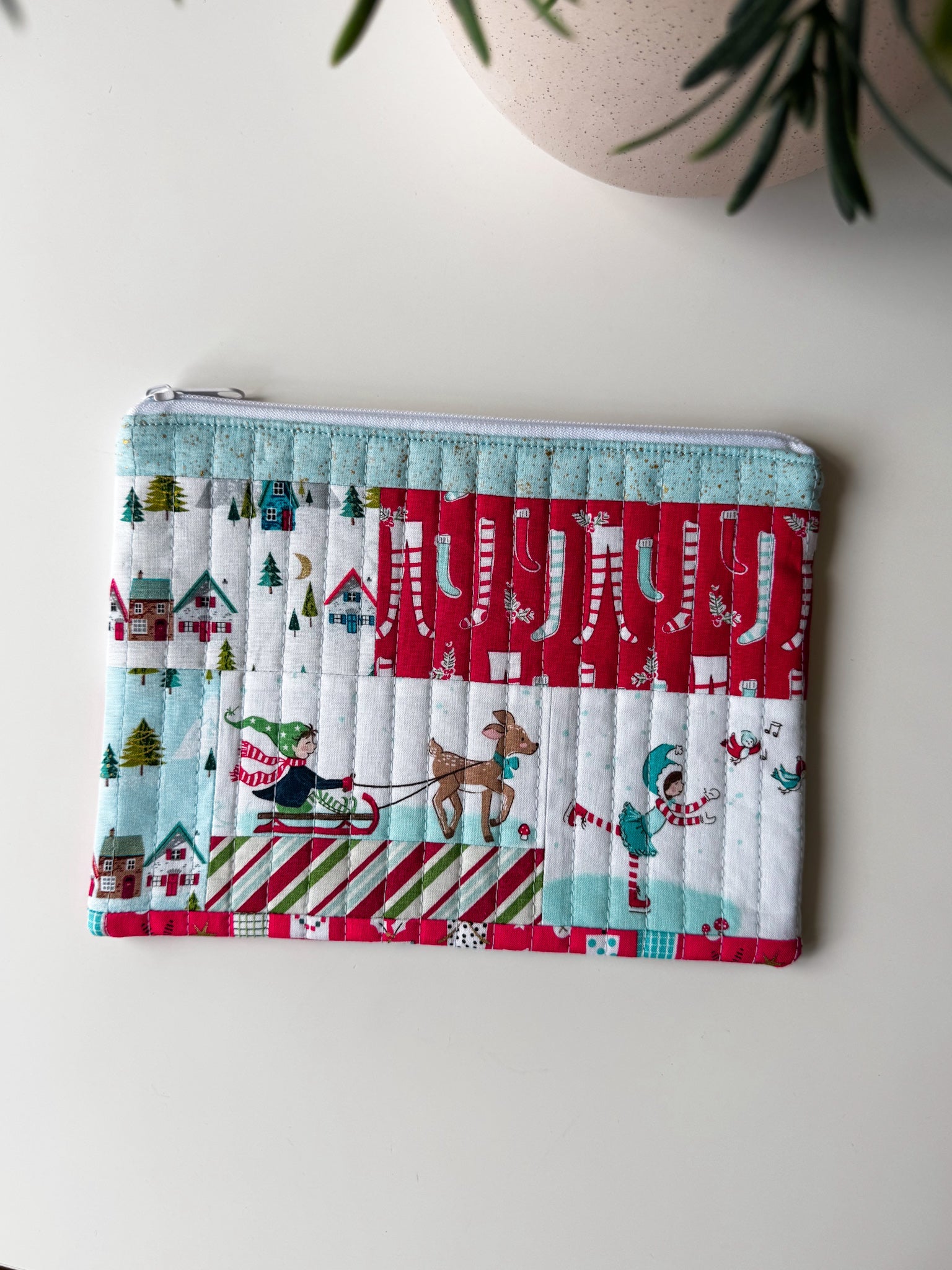 Christmas Village Quilted Zip Bags - Ana Woods