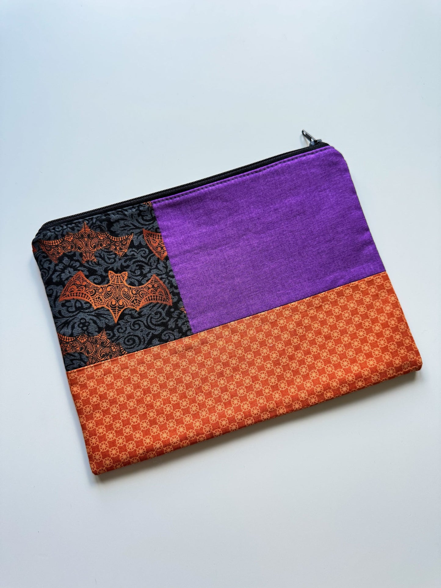 🕯️ Halloween Skull Zip Bag – 23x17 cm - Ana Woods