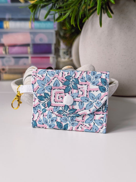 Mini Clip Case Petal Geometry (Liberty) - Ana Woods