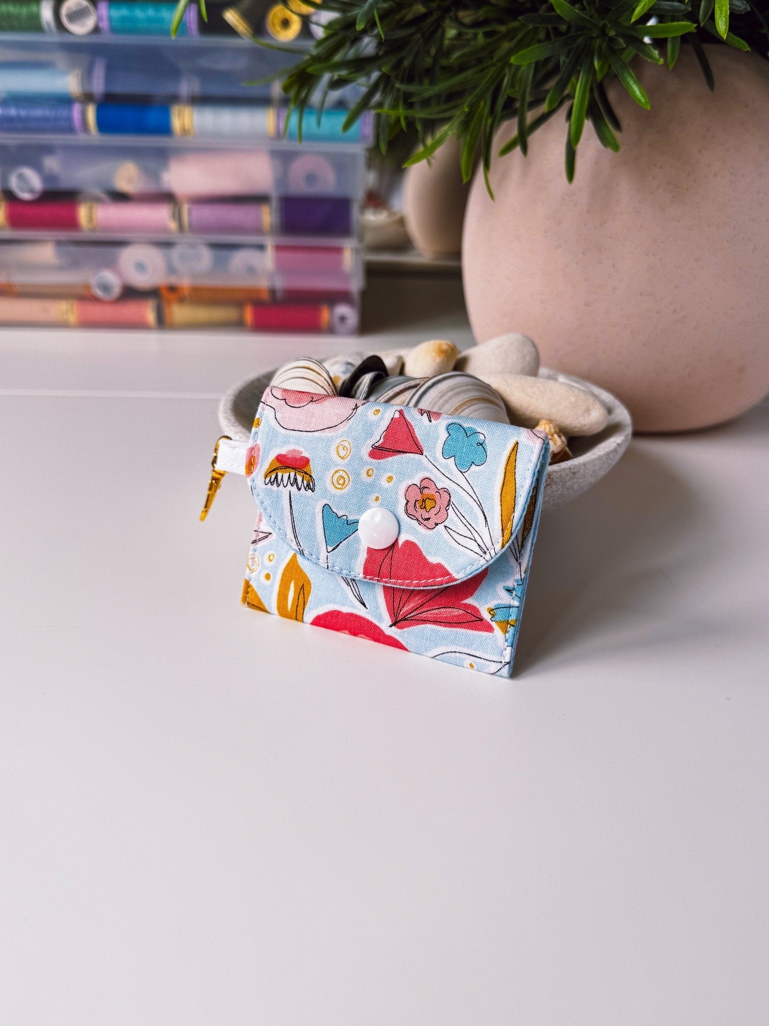 Mini Clip Case Watercoloured Summer - Ana Woods