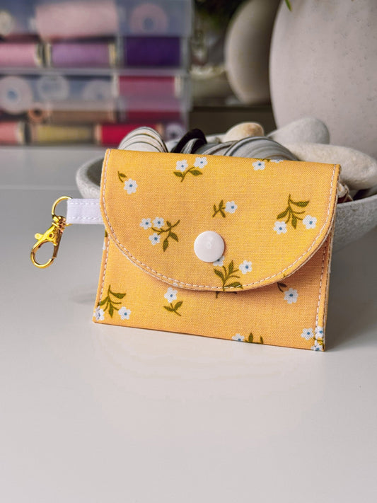 Mini Clip Case White Flowers (Liberty) - Ana Woods