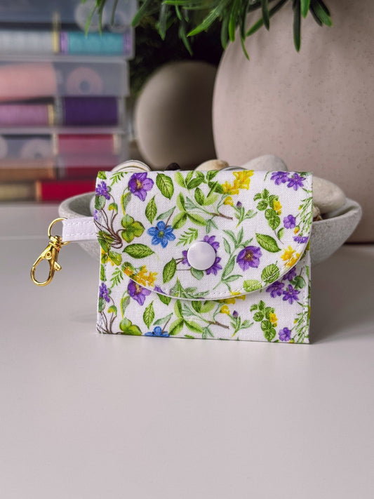 Mini Clip Case Wildflower Meadow - Ana Woods