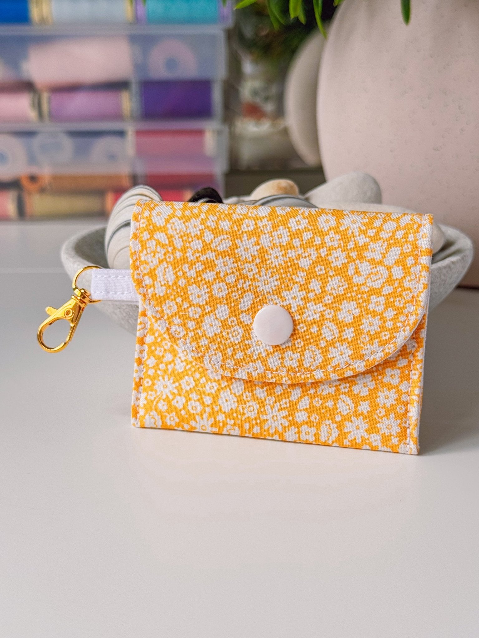 Mini Clip Case Yellow Field (Liberty) - Ana Woods