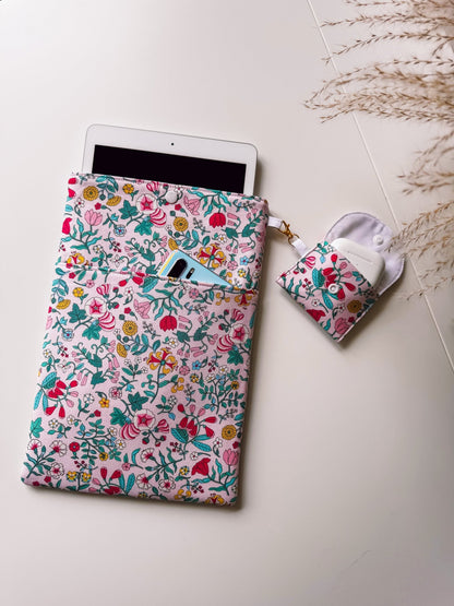 Pale Pink Dots Mini Clip Case - Ana Woods