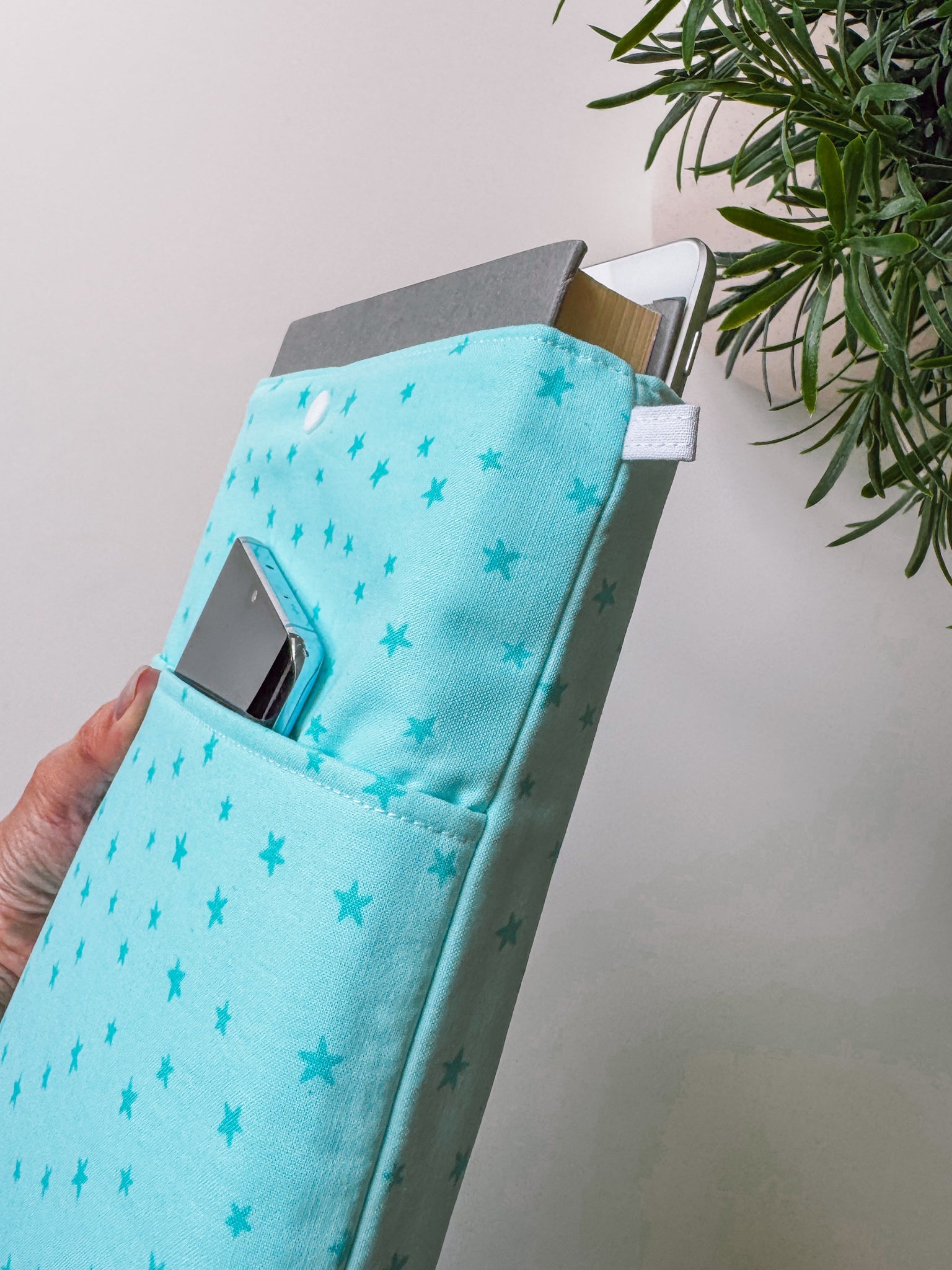 Star Night Book & Gadget Sleeve - Ana Woods